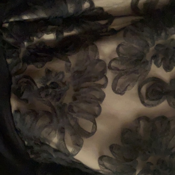 Almost new, reception dress. - Picture 2 of 4